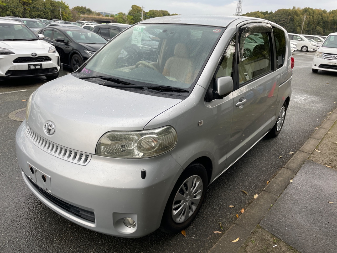 トヨタ ポルテ Ref:SP381949 2/16